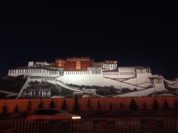train-to-tibet
